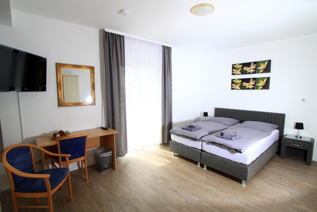 Hotel Sonnenhof Sindelfingen Rom bilde