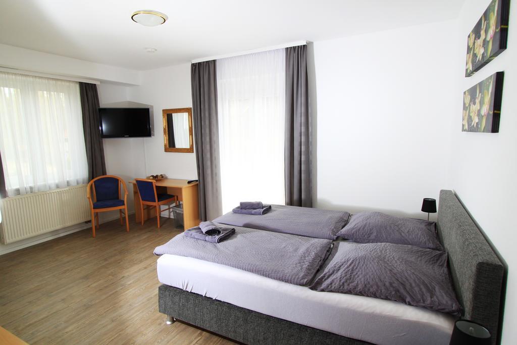 Hotel Sonnenhof Sindelfingen Rom bilde